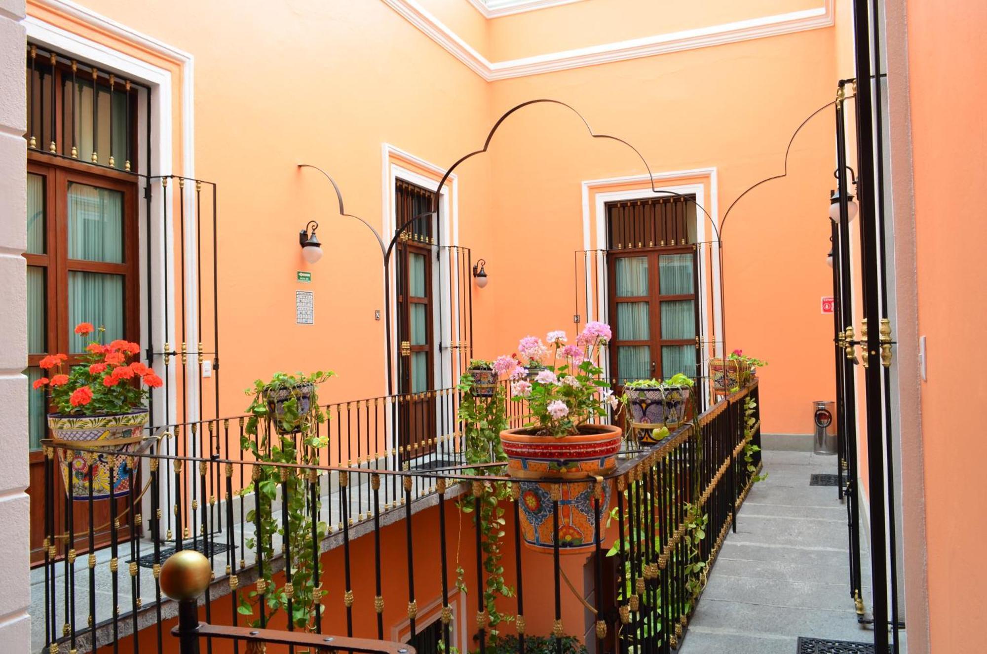 Hotel Del Capitan De Пуэбла Экстерьер фото